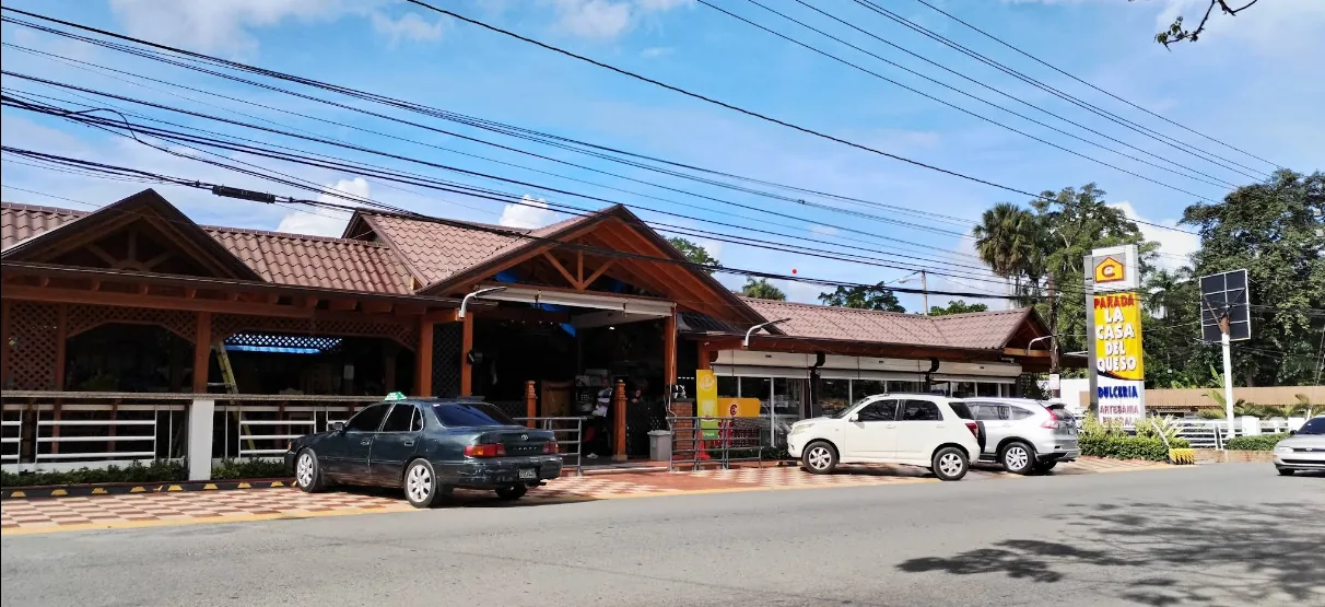 Fachada exterior - Parada La Casa Del Queso